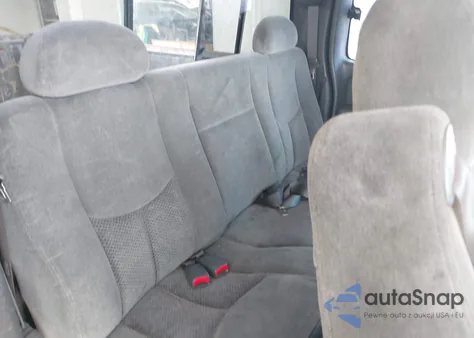 2004 Chevrolet Silverado 1500 Ls z USA, uszkodzony, nr VIN 2GCEC19V241168072